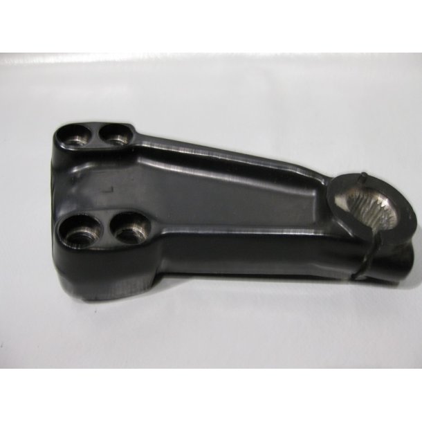 Styrside Venstre XZ550	11U-26121-10-98