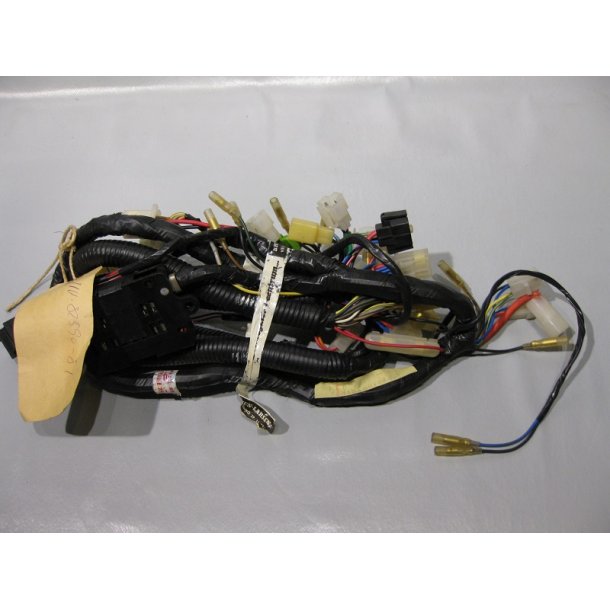 Ledningsnet XZ550 11U-82590-81