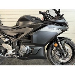 Yamaha YZF-R3 ABS 2025