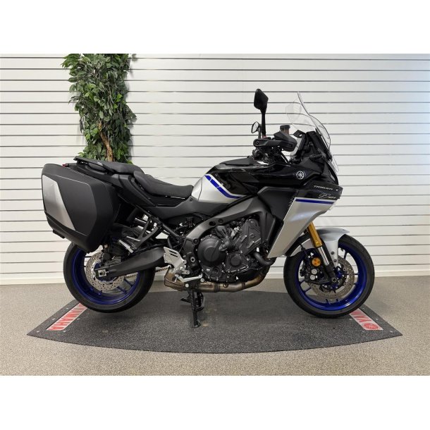 Yamaha Tracer 9 GT+ Y-AMT 2025