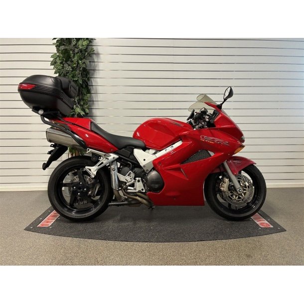 Honda VFR800 F VTEC 2003