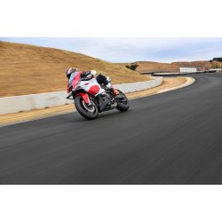 Yamaha R9 - 70th Anniversary - 2026