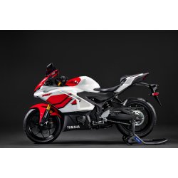 Yamaha R3 - Midnight Black - 2026