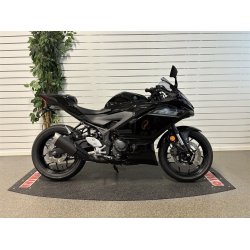 Yamaha YZF-R3 ABS 2026