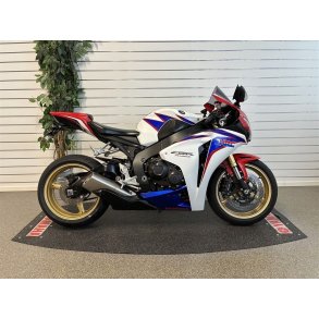 Honda CBR1000RR Fireblade 2010
