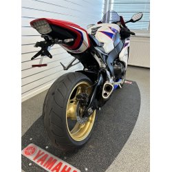 Honda CBR1000RR Fireblade 2010