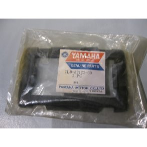 Batteri underlag XS360 XS400 1L9-82122-00