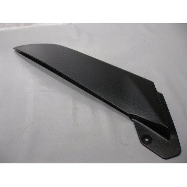 Cover side R1 YZFR1 5PW-24139-00